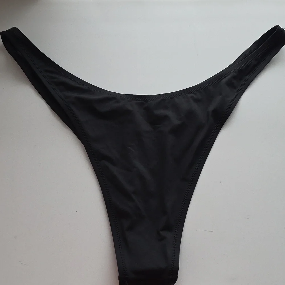 SKIMS Recycled Swim Micro Tanga Black High-Cut Bikini Bottom 4X G164